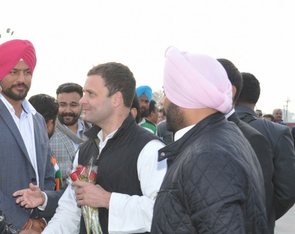 Jaspreet Mankoo With Rahul Gandhi 