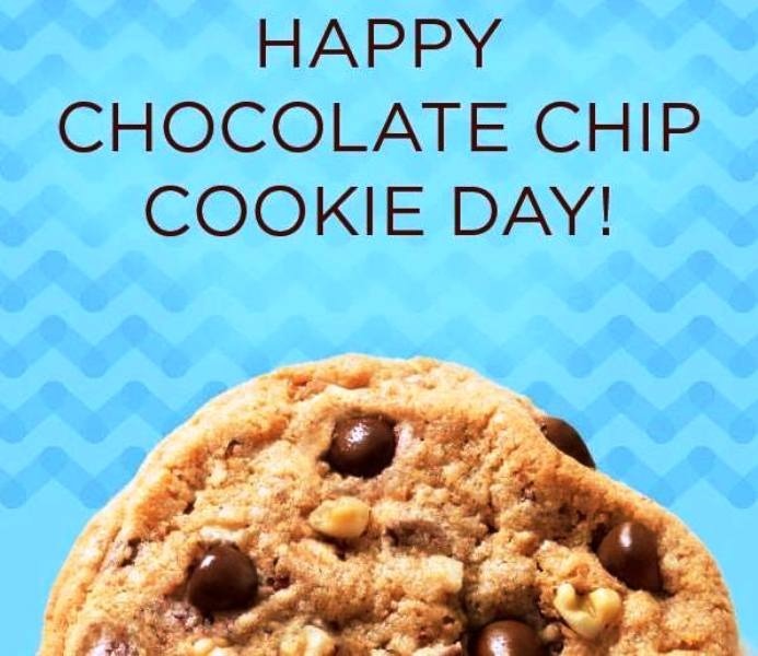 Happy National Chocolate Chip Cookie Day - DesiComments.com