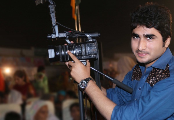 Aqeel Saghar Karampur With His Camera
