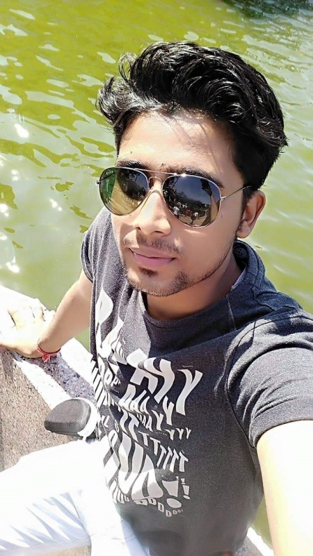 Rishikesh Taking Selfie