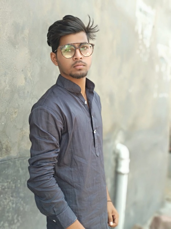 Picture Of Sadab