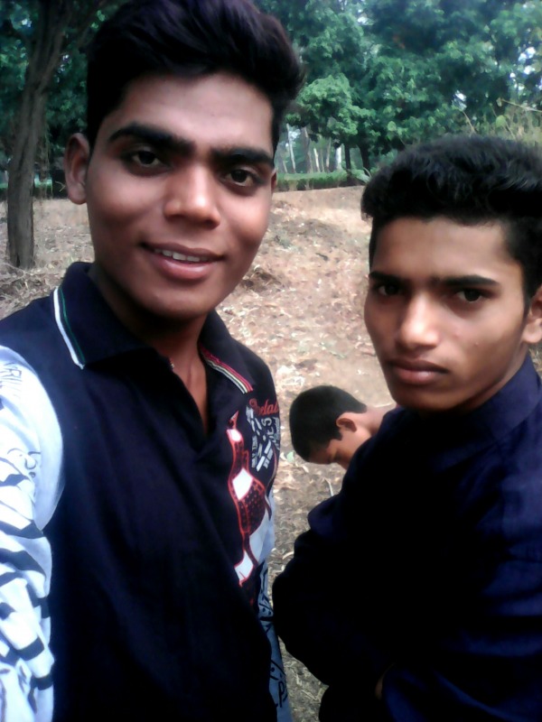 Shamuvel Vasave With His Friend