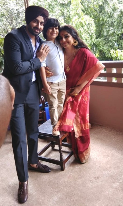 Sikh Model Simarjeet Nagra With Vidya Balan On Shoot