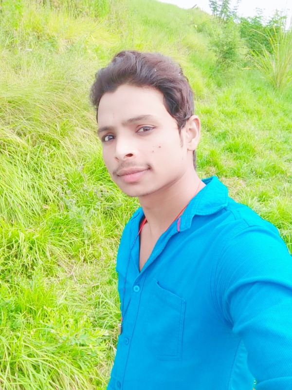 Tasleem Khan