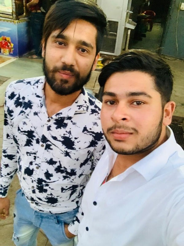 Danish Khan Taking Selfie With His Friend