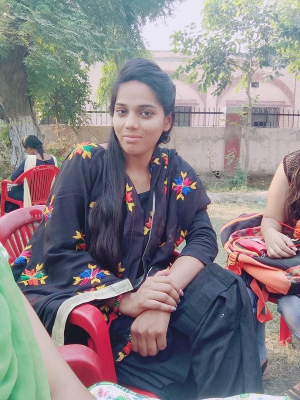 Pic Of Chanda Rajput