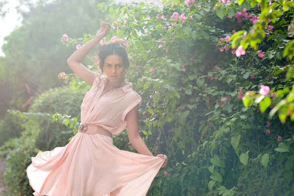 Image Of Bidita Bag in Peach dress