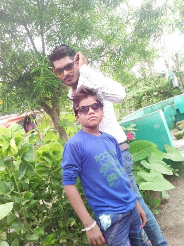 Ransh Bharti With His Friend