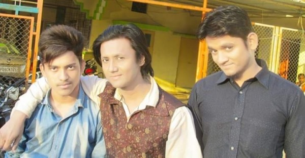 Prankstar Dheeraj With His Friends