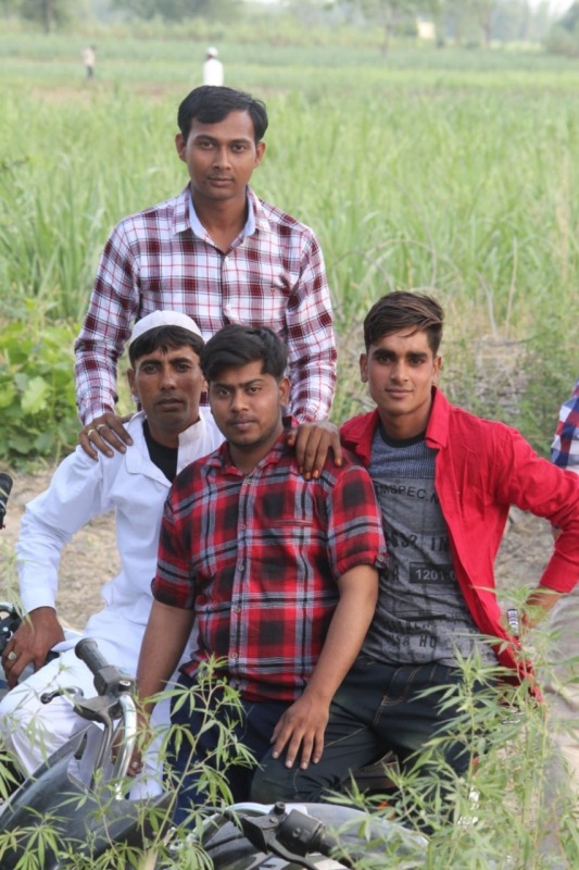 Picture Of Muntazir With His Friends