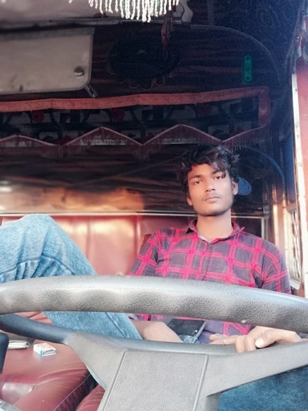 Pic Of Maix Ali Khan