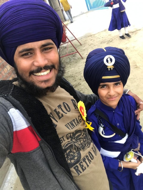 Image Of Harpreet Singh With His Sister
