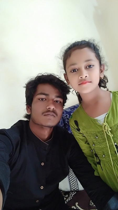 Maix Ali With His Sister Mehak Ali
