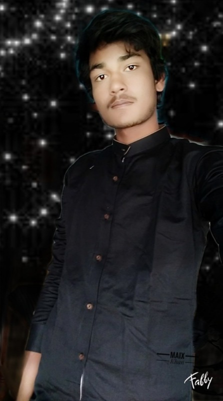 Pic Of Max Hussain