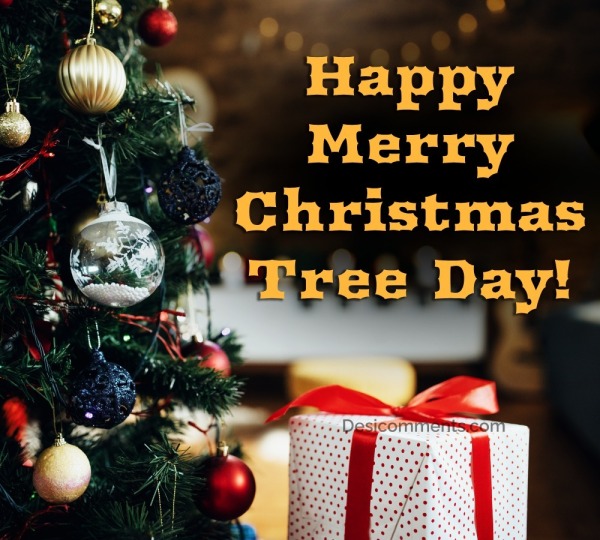 Happy Merry Christmas Tree Day