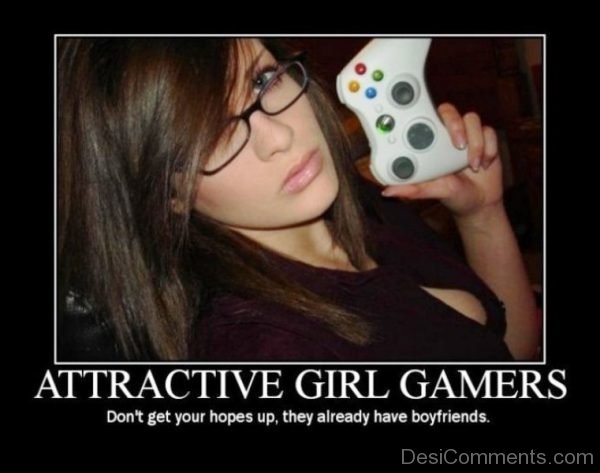 Attractive Girl Gamers