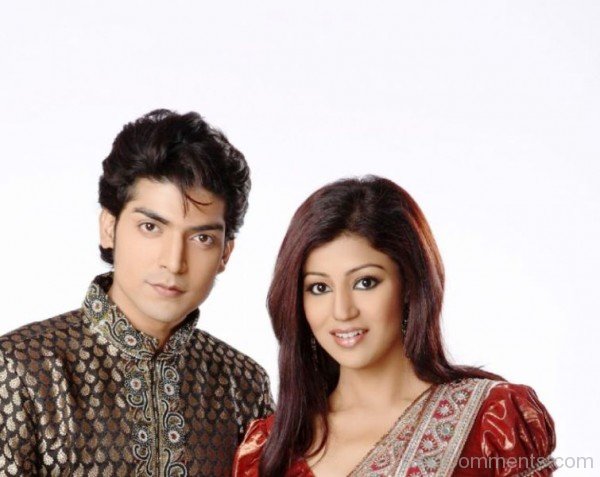 12dc-Debina Bonnerjee Looking Sweet