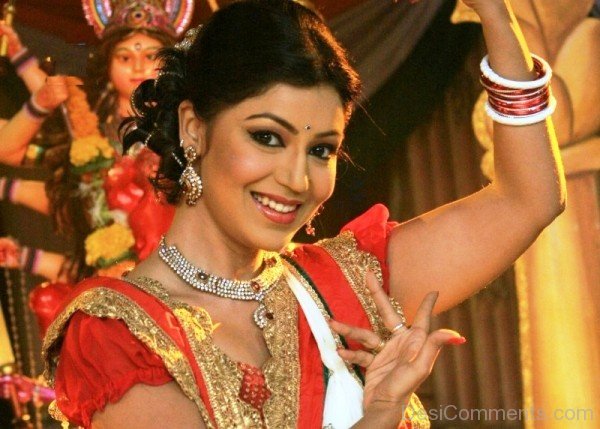 12dc-Debina Bonnerjee    - TV Actress - Khatron Ke Khiladi (season 5)