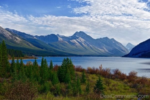 Lake Mountains Image