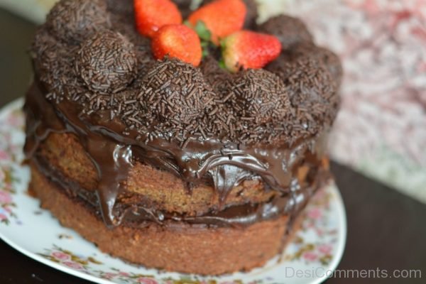 Nice Birthday Chocolate Cake