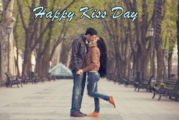 Picture Of Happy kiss Day