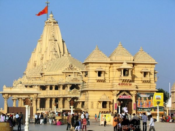 Beautiful Somnath Temple In Gujarat 