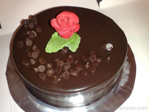 Tasty Happy Birthday Chocolate Cake