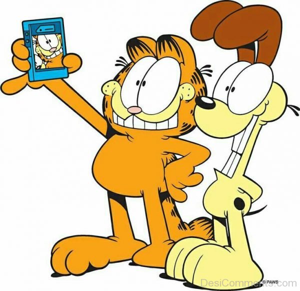 Garfield Taking Selfie With Friend