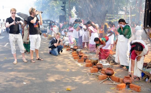 Kerala Women Celebrate Attukal Pongl
