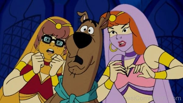 Scooby Doo , Velma And Daphne