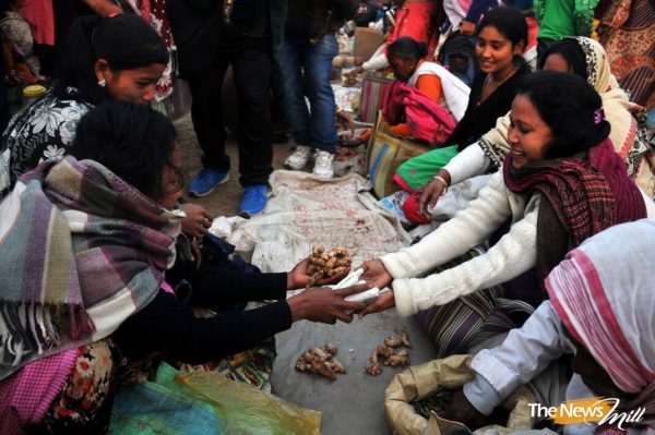 People celebrating Jonbeel Mela