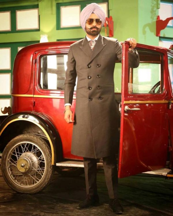 Photo Of Tarsem Jassar Looking Handsome