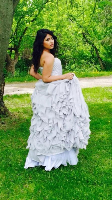 Pic Of Simi Chahal Looking Marvelous