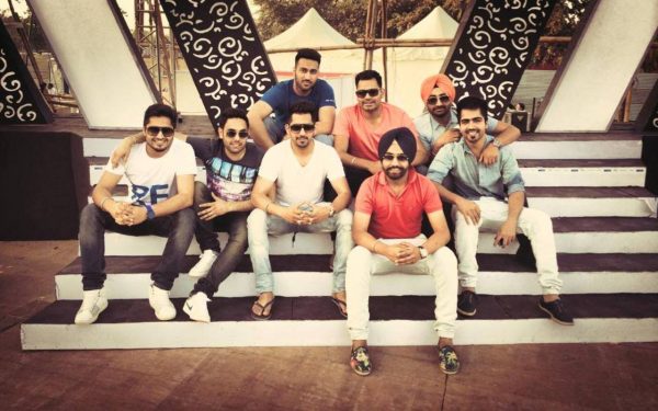 Image Of Jassi With Other Singers