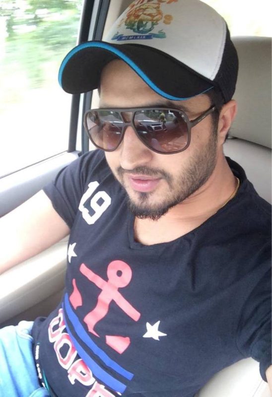 Jassi Gill In Black T- Shirt