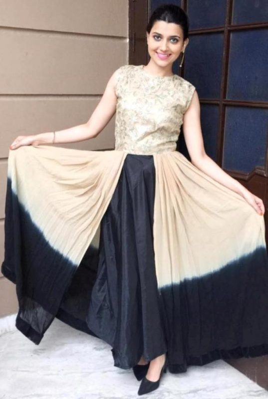 Image Of Singer Nimrat Khaira Looking Lovely