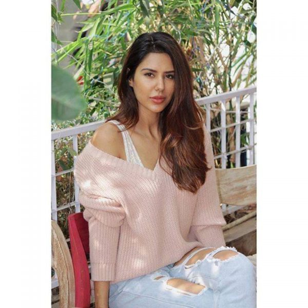 Image Of Sonam Bajwa