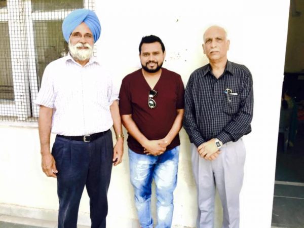 Karamjit Anmol With His Professors