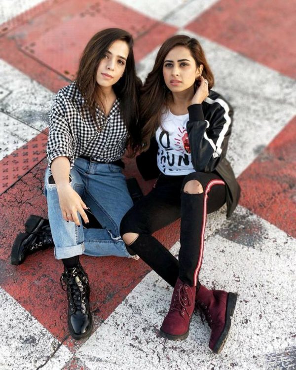 Photo Of Sargun Mehta With Her Friend