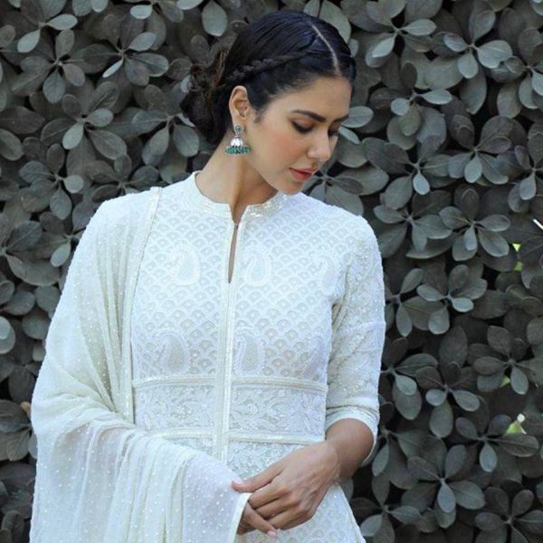 Photo Of Sonam Bajwa Looking Pretty