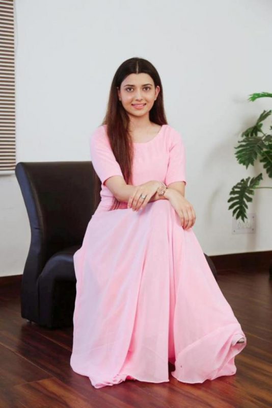 Pic Of Actress Nimrat Khaira Looking Sweet