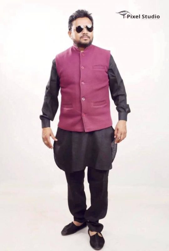 Pic Of Punjabi Singer Karamjit Anmol