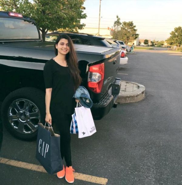 Picture Of Actress Nimrat Khaira Looking Pretty