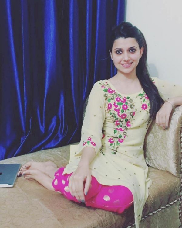 Picture Of Actress Nimrat Khaira Looking Sweet