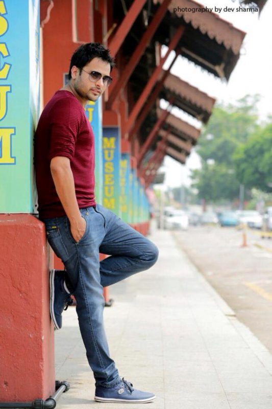 Picture Of Amrinder Gill Looking Nice