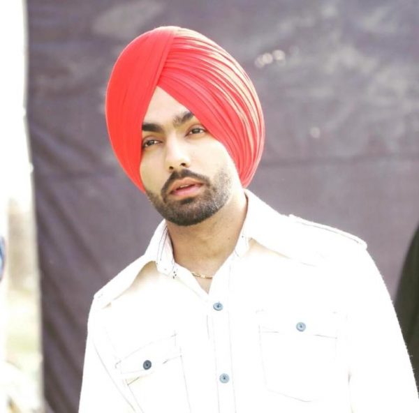 Ammy Virk Looking Awesome