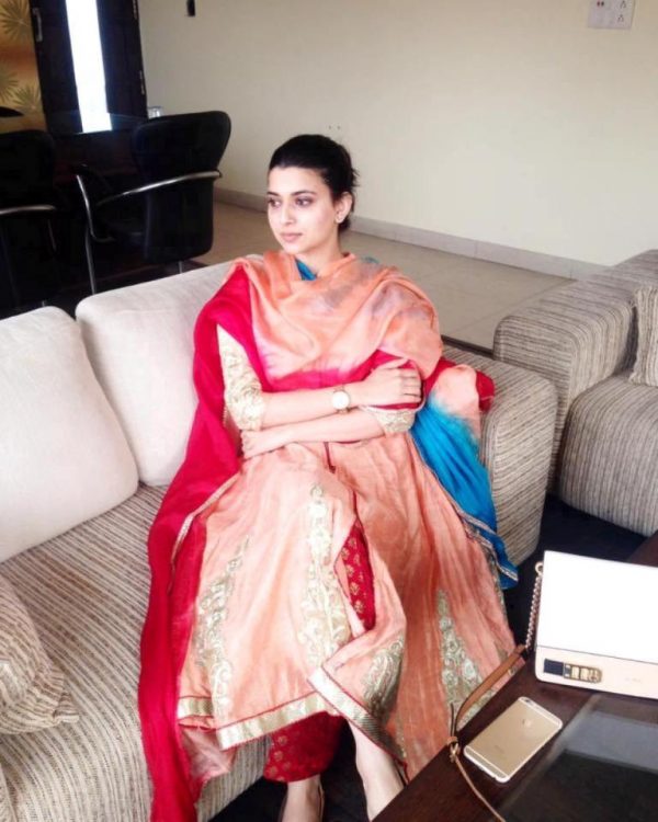 Image Of Actress Nimrat Khaira Looking Beautiful