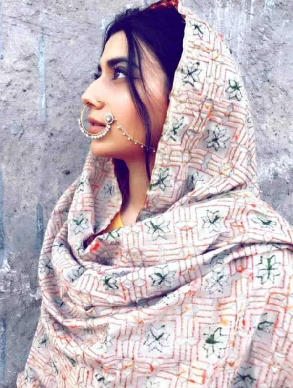 Image Of Nimrat Khaira Looking Great