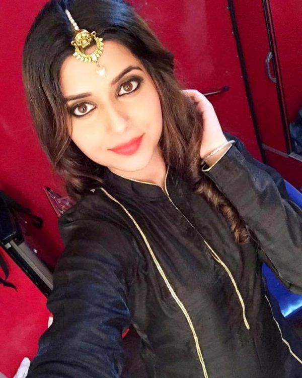 Photo Of Actress Nimrat Khaira Looking Beautiful