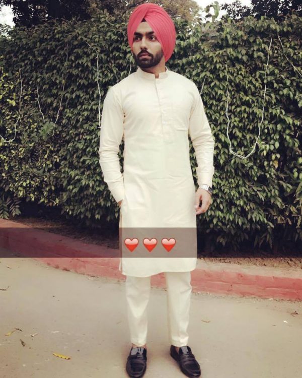 Pic Of Ammy Virk Looking Lovely